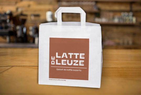  Sacos de papel com alças dobradas | Envelopesonline.pt