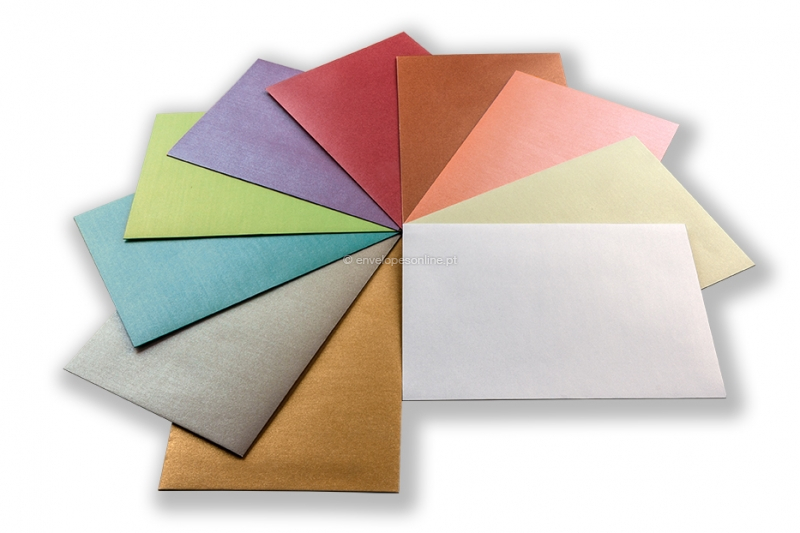Envelopes madrepérola coloridos