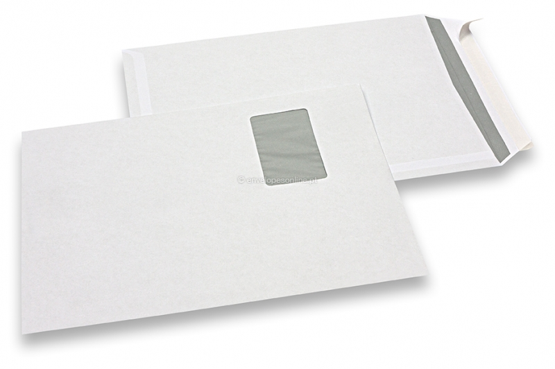 Envelopes com janela básicos, 229 x 324 mm, 100 g, janela à esquerda 55 x 90 mm, posição da janela 20 mm do esquerda e 60 mm do cima, fecho autocolante