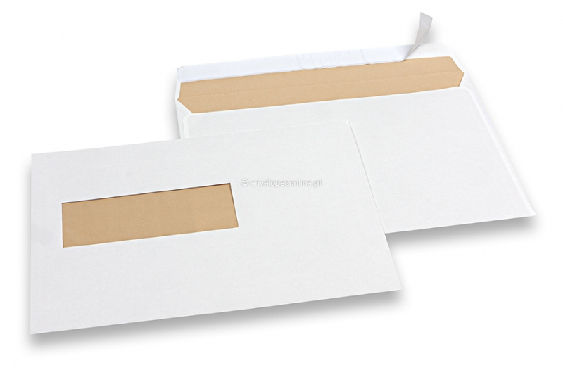 Envelopes com janela branco sujo, 156 x 220 mm (EA5), janela à esquerda 40 x 110 mm, posição da janela 20 mm do esquerda e 66 mm do baixo, 90 gsm, aprox. 7 g por unidade 