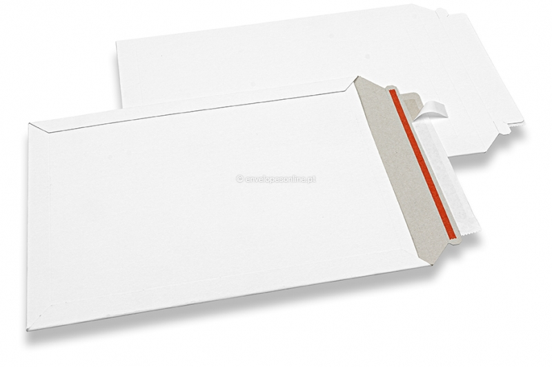 Envelopes em cartão - 229 x 324 mm