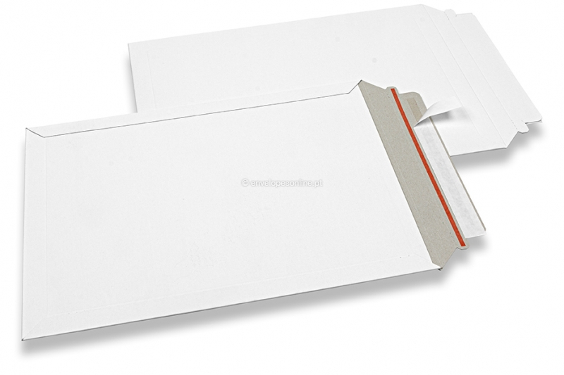 Envelopes em cartão - 250 x 353 mm