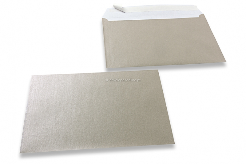 Envelopes madrepérola coloridos prateado - 162 x 229 mm