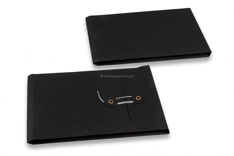 Envelopes com fecho de corda e arruela - 162 x 229 x 25 mm, preto