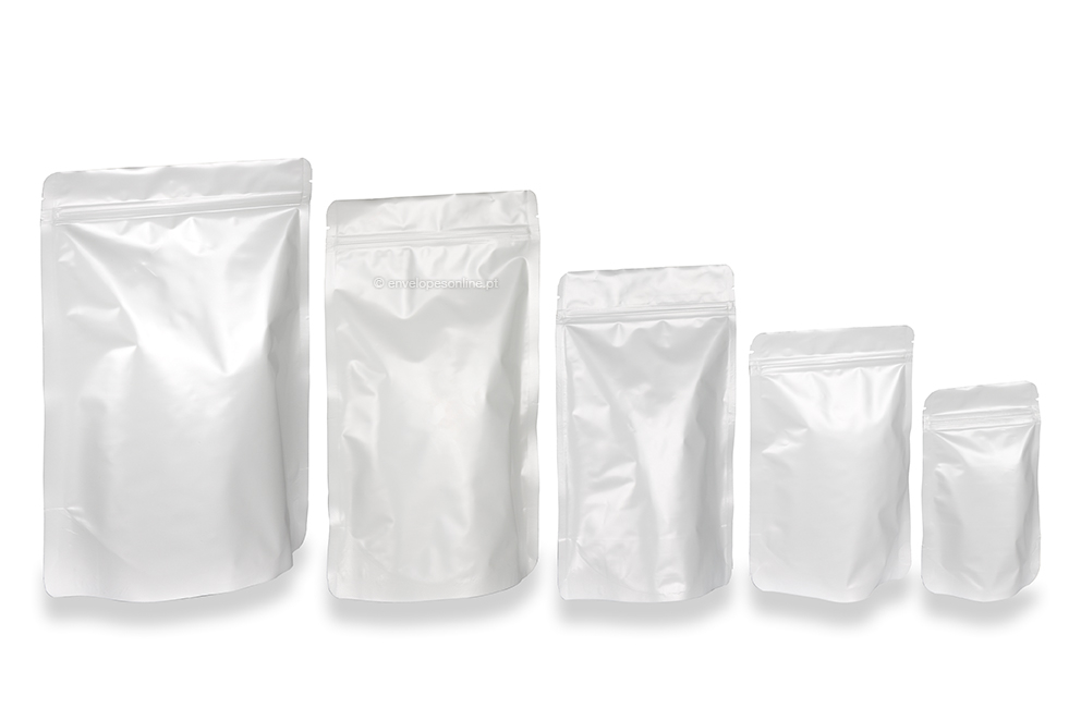 Sacos com fundo bloco brancos