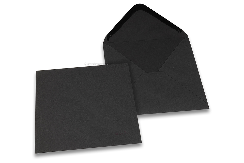 Envelopes reciclados - preto 160 x 160 mm