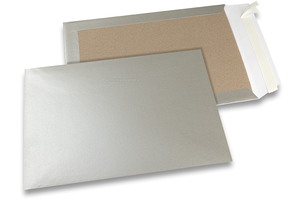 Envelopes coloridos em cartão rígido - prateado, 229 x 324 mm